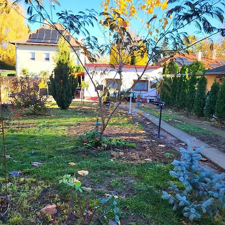 Appartement Secret Garden Apartman
