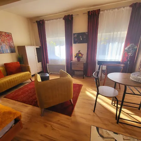 Secret Garden Apartman *